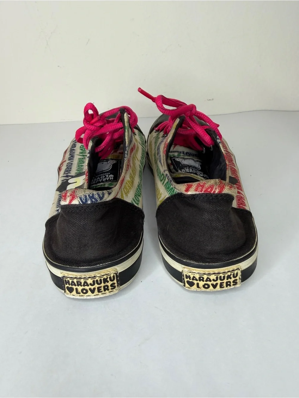 Harajuku Lovers Womens 9 Low Top Canvas Sneaker Tennis Shoe Anime Multicolor